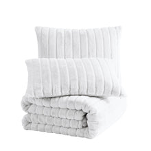 Load image into Gallery viewer, Cascade Snow Comforter Set