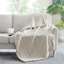 Load image into Gallery viewer, Cascade Throw